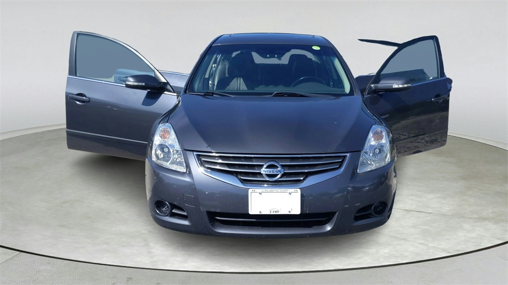 2012 Nissan Altima 2.5 SL Image 4 of 30