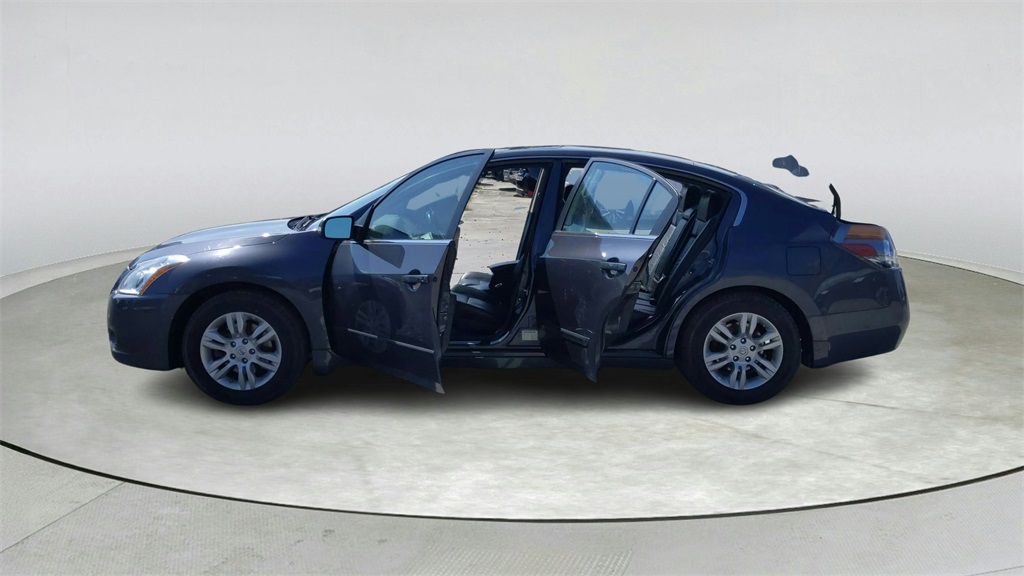 2012 Nissan Altima 2.5 SL Image 13 of 30