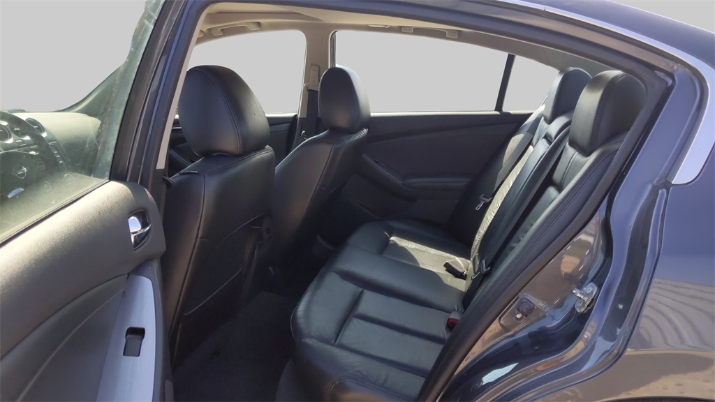 2012 Nissan Altima 2.5 SL Image 14 of 30