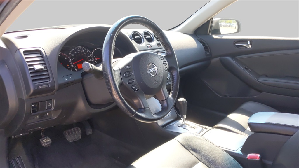 2012 Nissan Altima 2.5 SL Image 15 of 30