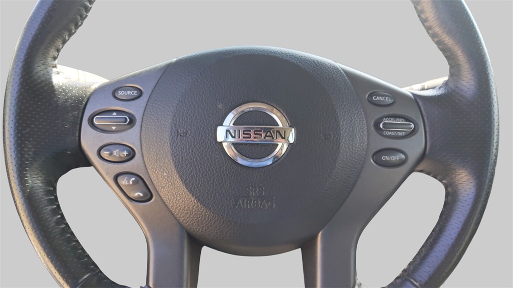 2012 Nissan Altima 2.5 SL Image 16 of 30