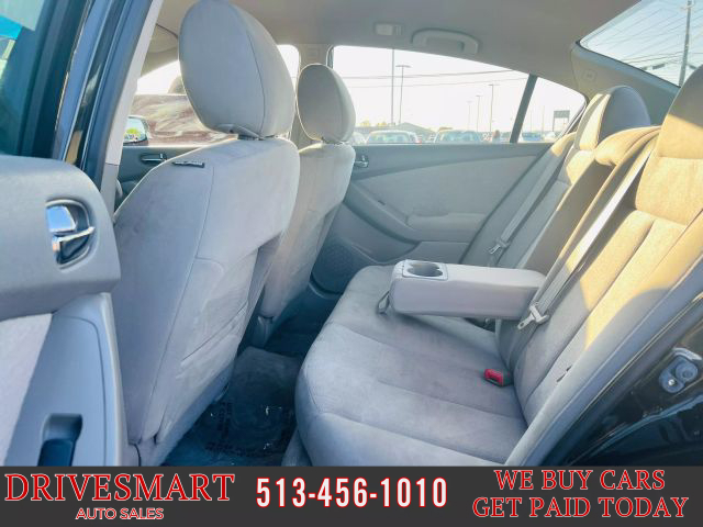 2012 Nissan Altima 2.5 S Image 2 of 2