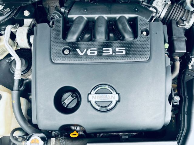 Vehicle image 11 of 30