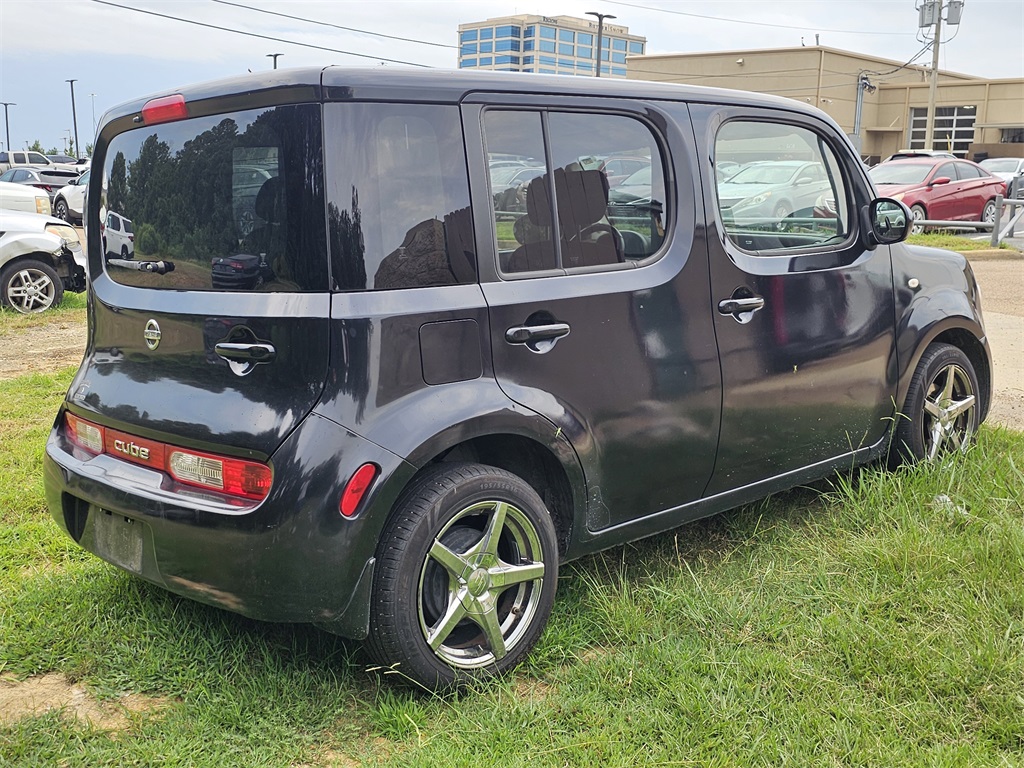 2012 Nissan Cube 1.8 S Image 4 of 10