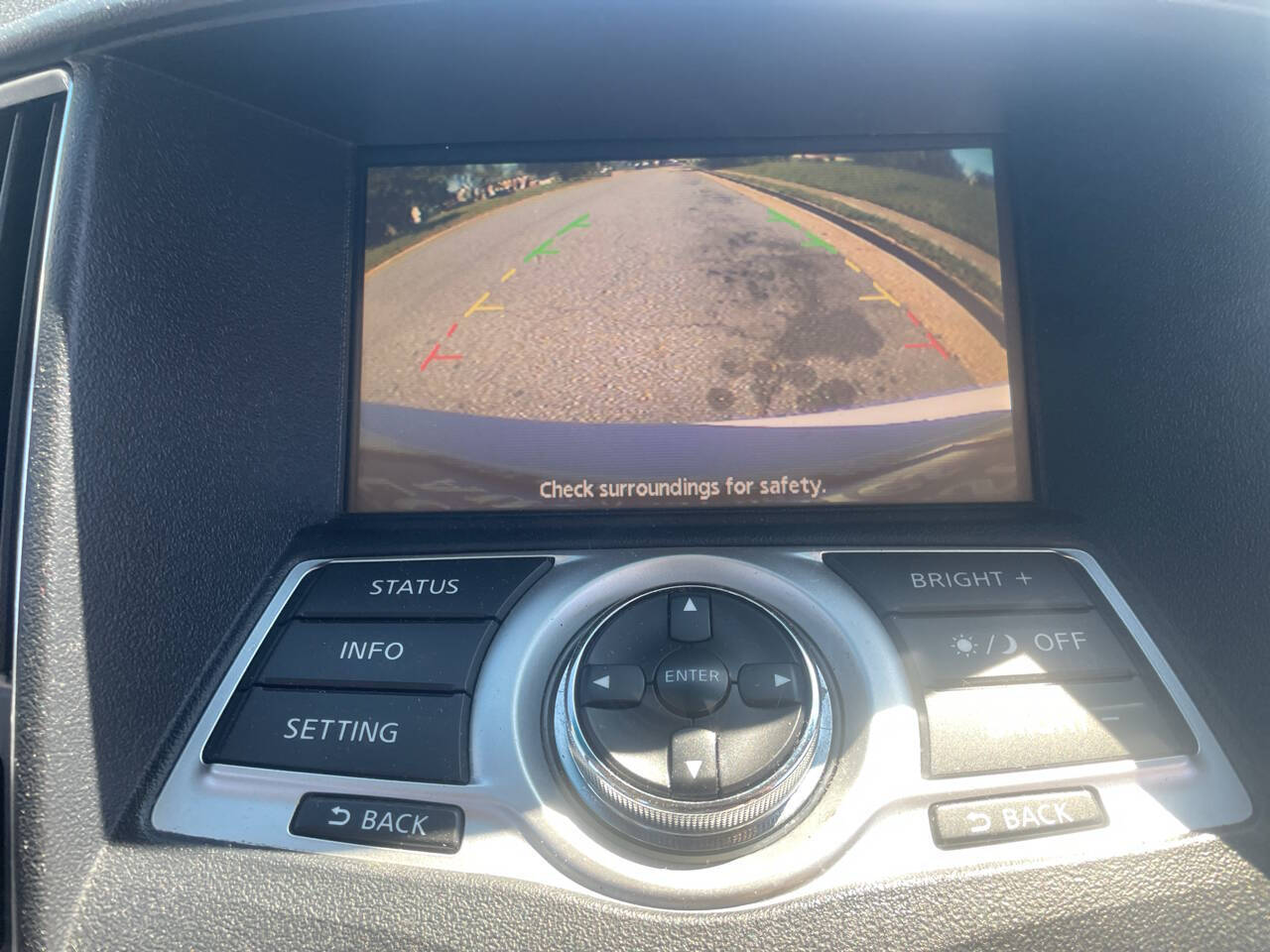 Vehicle image 29 of 30