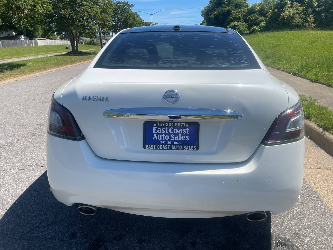Vehicle image 6 of 30