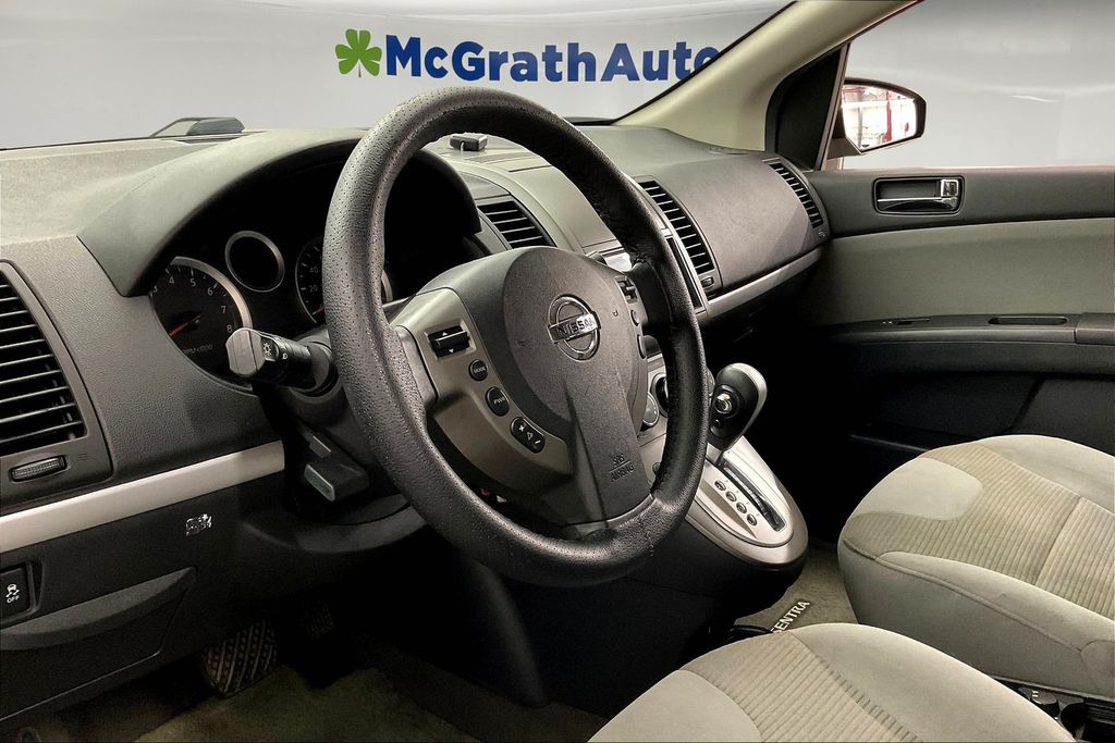 Vehicle image 17 of 38