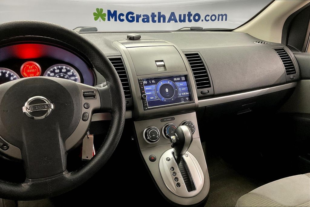Vehicle image 11 of 38