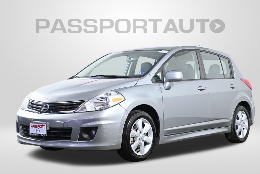 2012 Nissan Versa SL Image 1 of 27