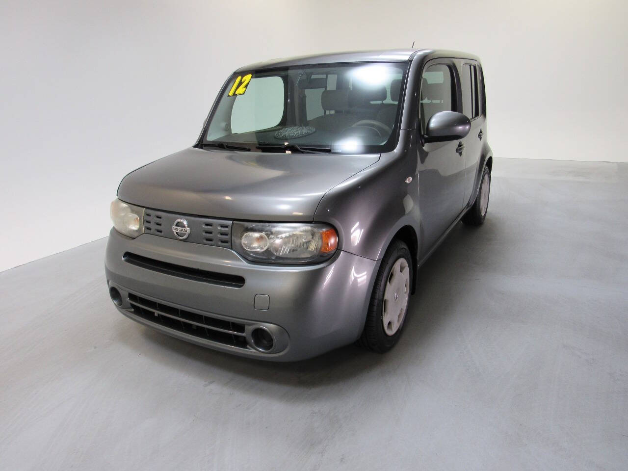 2012 Nissan Cube 1.8 S Image 2 of 23