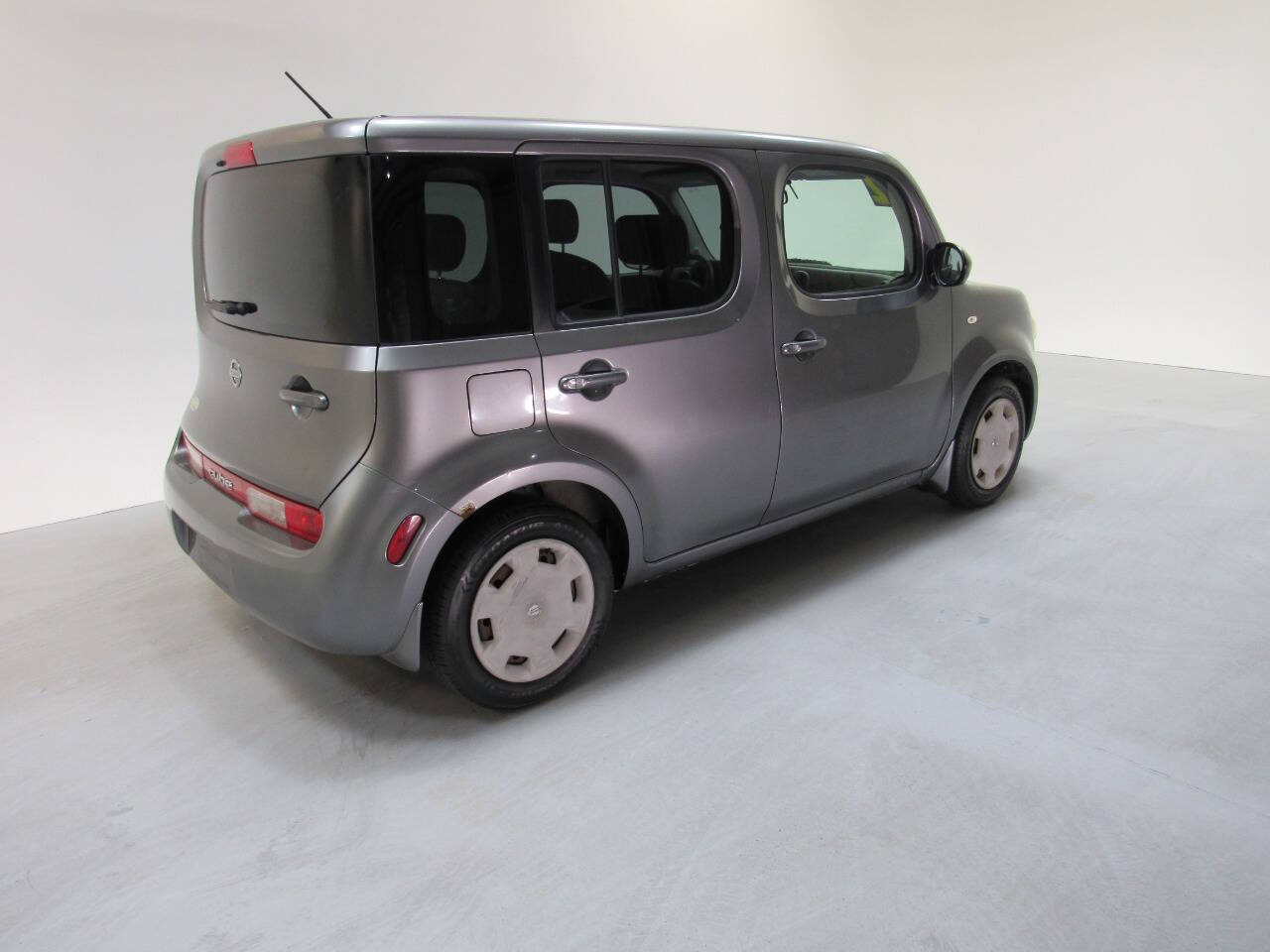 2012 Nissan Cube 1.8 S Image 8 of 23