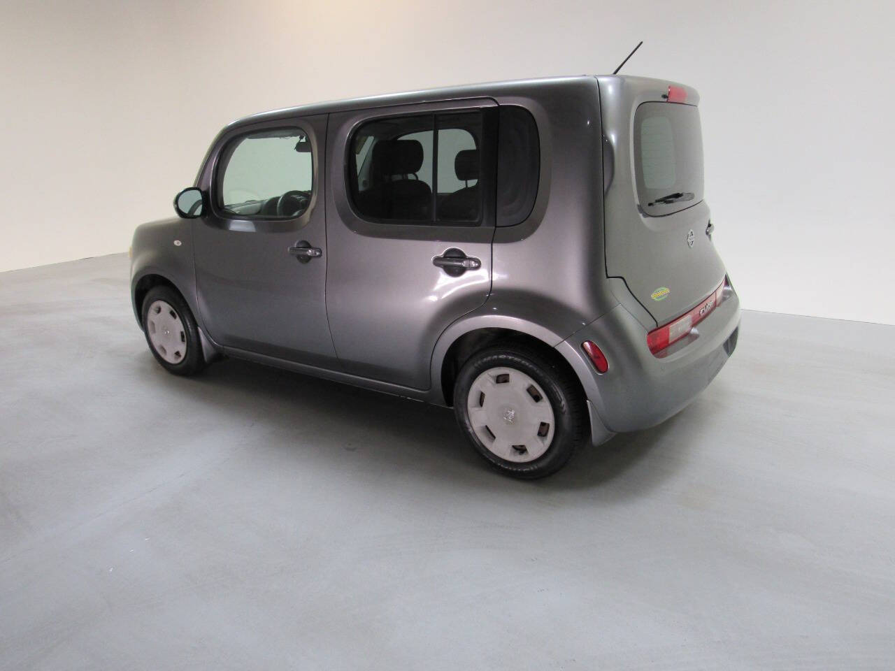 2012 Nissan Cube 1.8 S Image 11 of 23