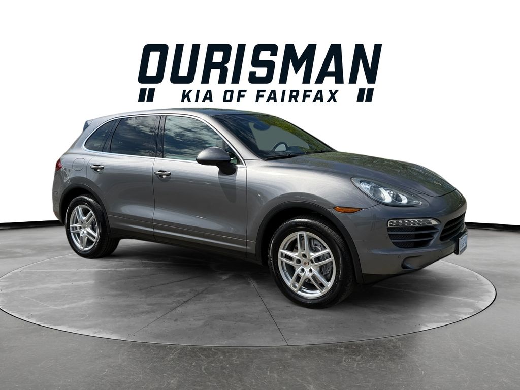 2012 Porsche Cayenne Base Image 3 of 30