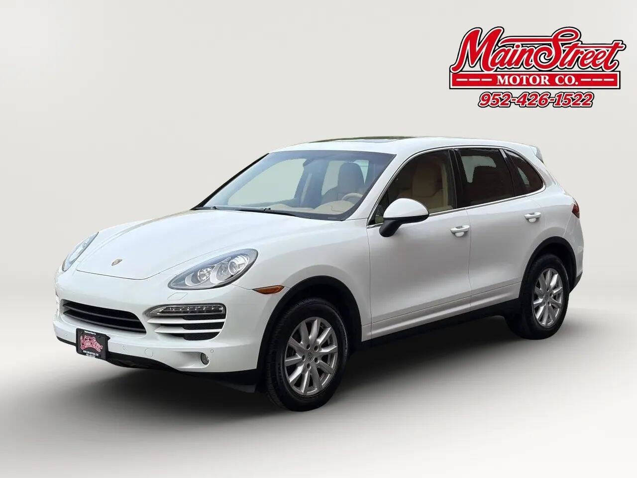 2012 Porsche Cayenne Base Image 1 of 34