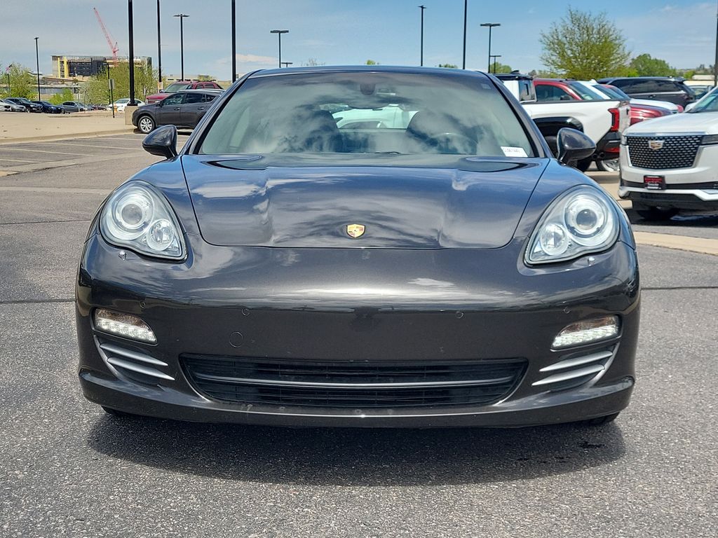 2012 Porsche Panamera S Image 2 of 24