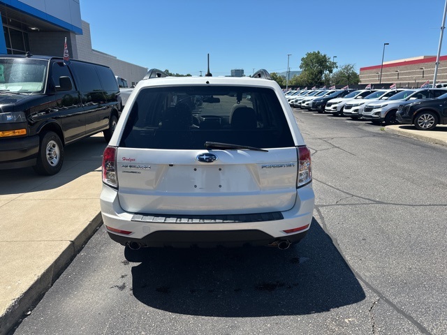 2012 Subaru Forester 2.5X Limited Image 6 of 21