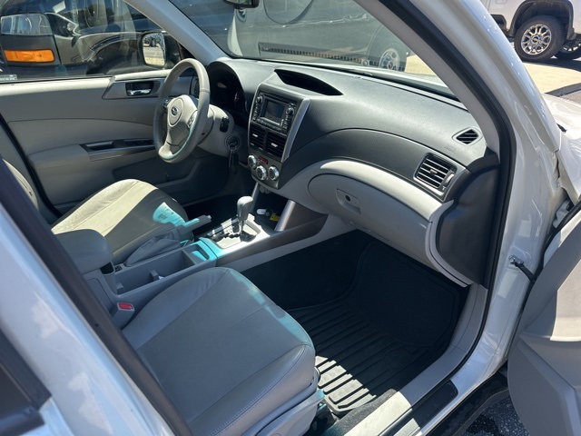 2012 Subaru Forester 2.5X Limited Image 13 of 21