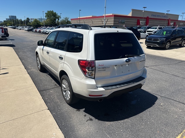 2012 Subaru Forester 2.5X Limited Image 7 of 21