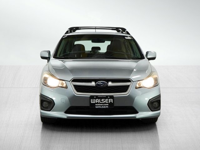 2012 Subaru Impreza 2.0i Sport Limited Image 2 of 28