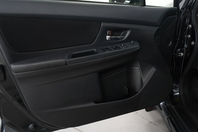 2012 Subaru Impreza 2.0i Sport Premium Image 17 of 28