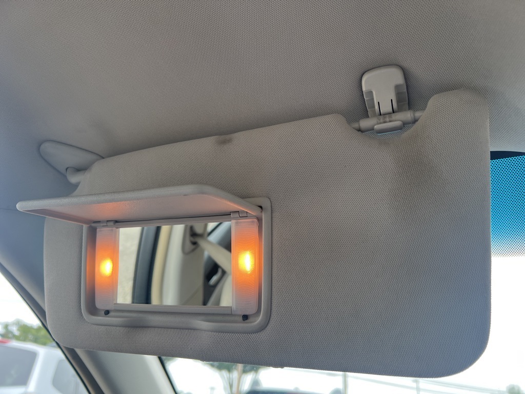 2012 Subaru Outback 2.5i Image 37 of 53