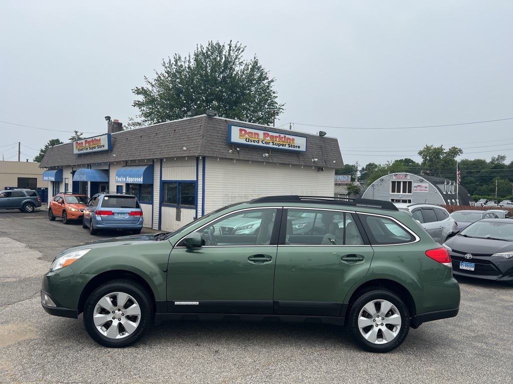 2012 Subaru Outback 2.5i Image 8 of 53