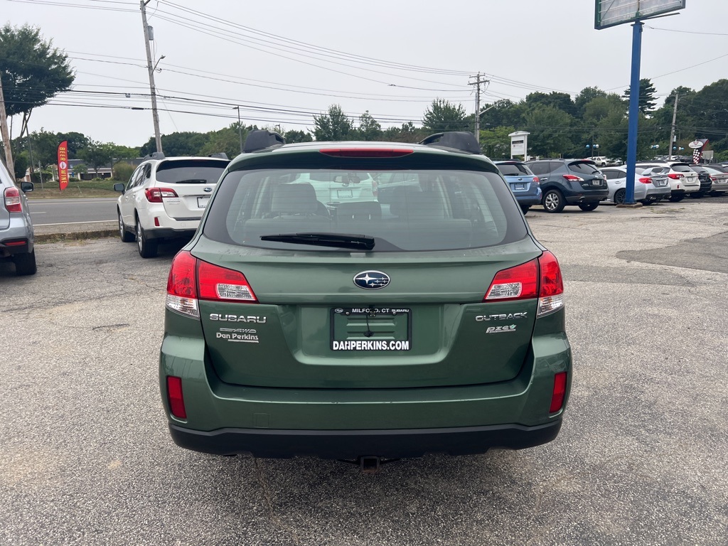 2012 Subaru Outback 2.5i Image 6 of 53