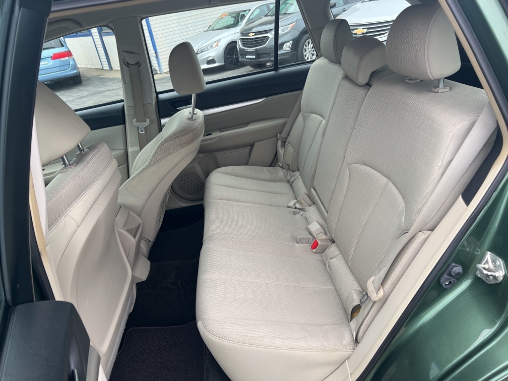 2012 Subaru Outback 2.5i Image 19 of 53