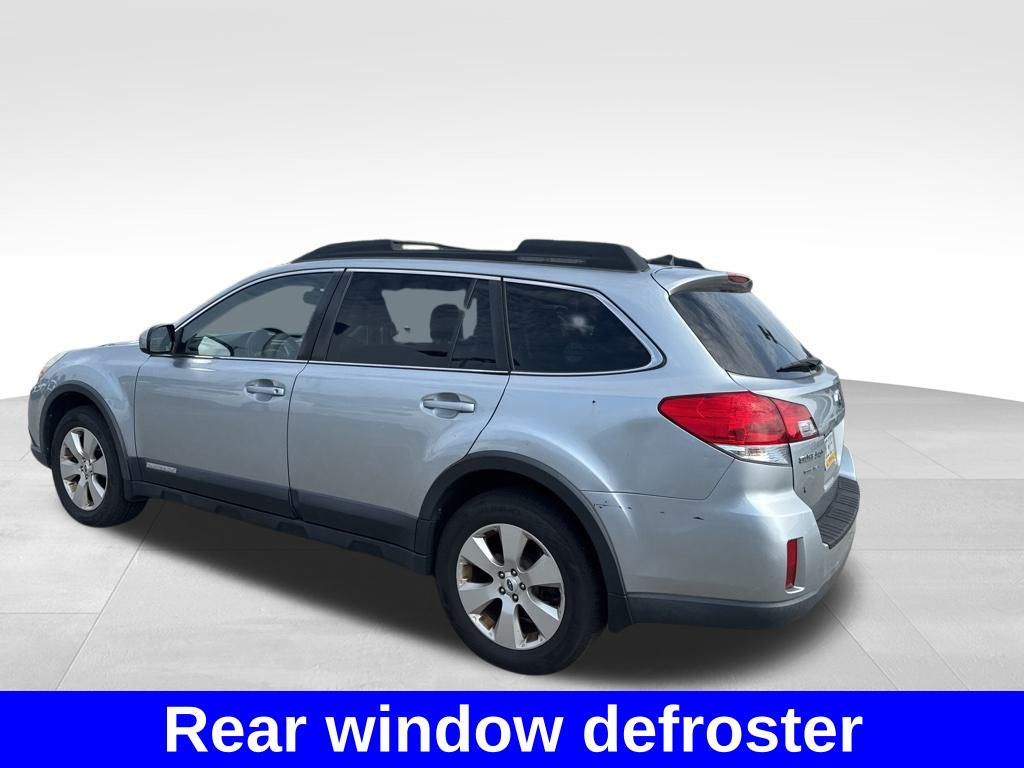 Vehicle image 13 of 19