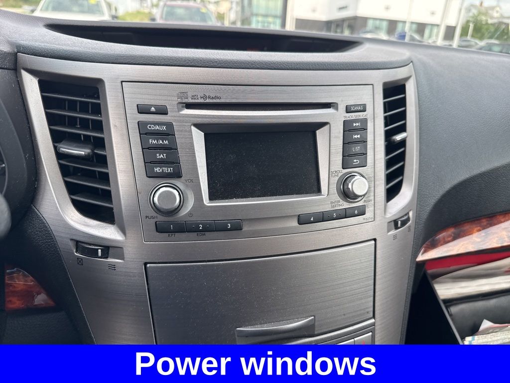 Vehicle image 18 of 19