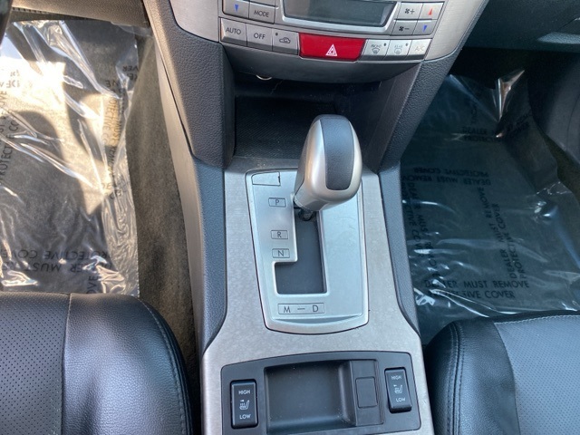 2012 Subaru Outback 2.5i Limited Image 29 of 33
