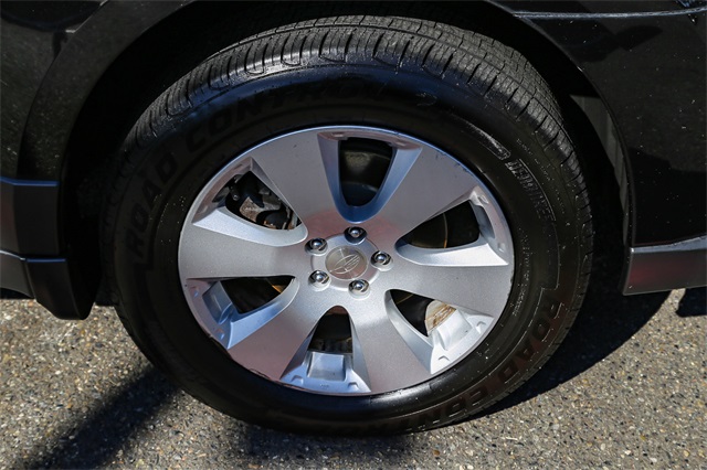 2012 Subaru Outback 2.5i Premium Image 10 of 25