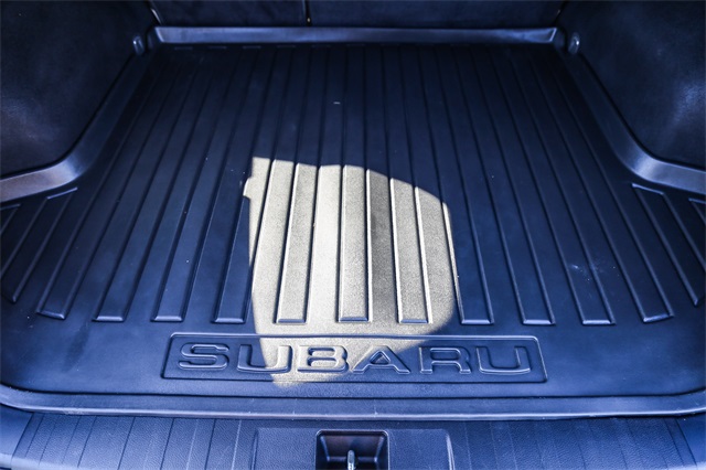 2012 Subaru Outback 2.5i Premium Image 11 of 25