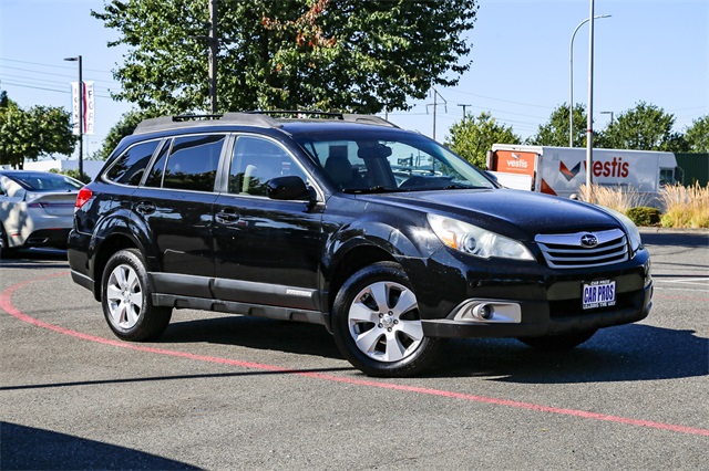 2012 Subaru Outback 2.5i Premium Image 3 of 25