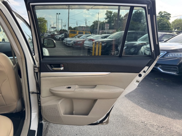 2012 Subaru Outback 2.5i Premium Image 25 of 26