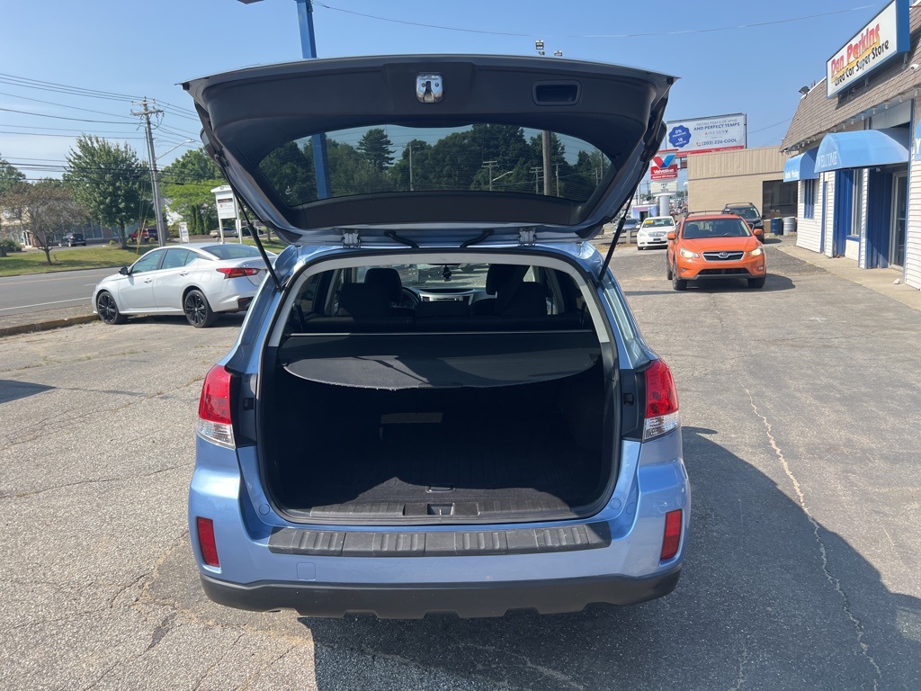 2012 Subaru Outback 2.5i Premium Image 18 of 53