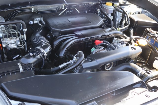 Vehicle image 36 of 42