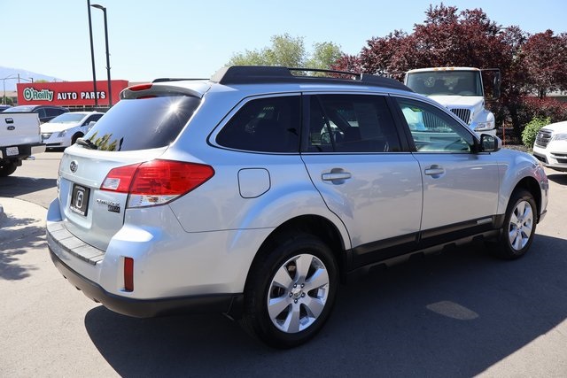 Vehicle image 5 of 42