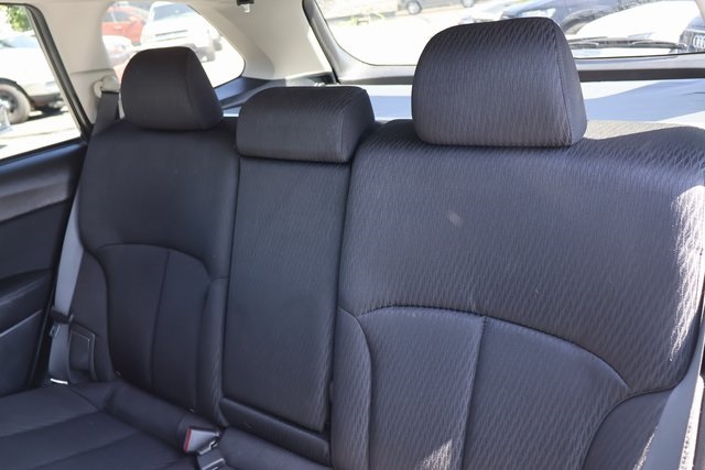 Vehicle image 17 of 42