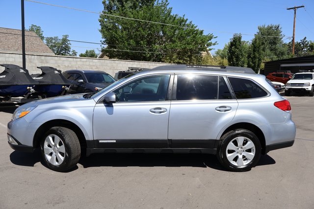 Vehicle image 8 of 42