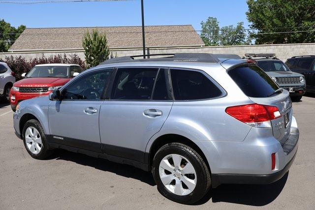 Vehicle image 7 of 42
