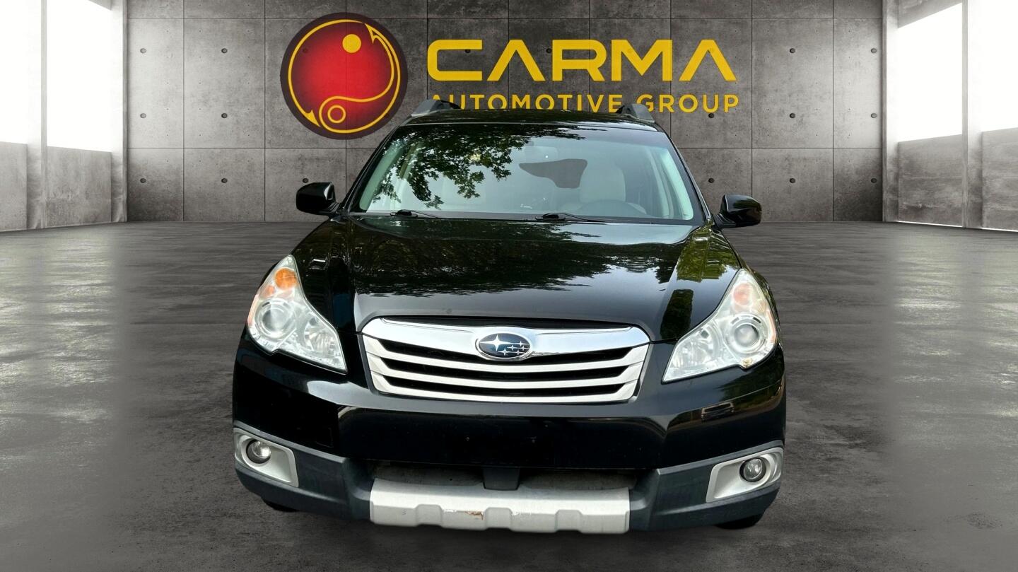 2012 Subaru Outback 2.5i Premium Image 2 of 55