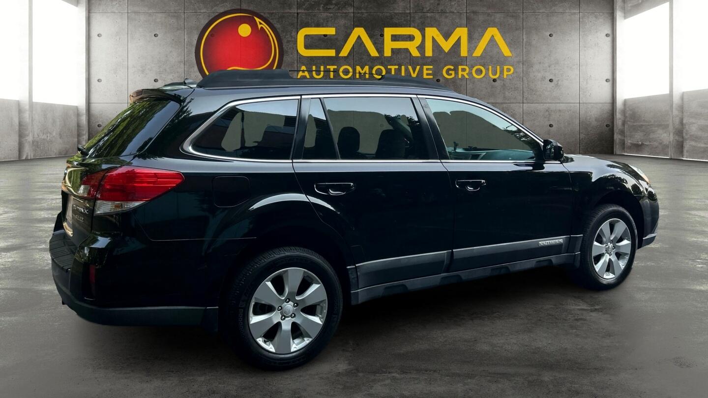 2012 Subaru Outback 2.5i Premium Image 5 of 55