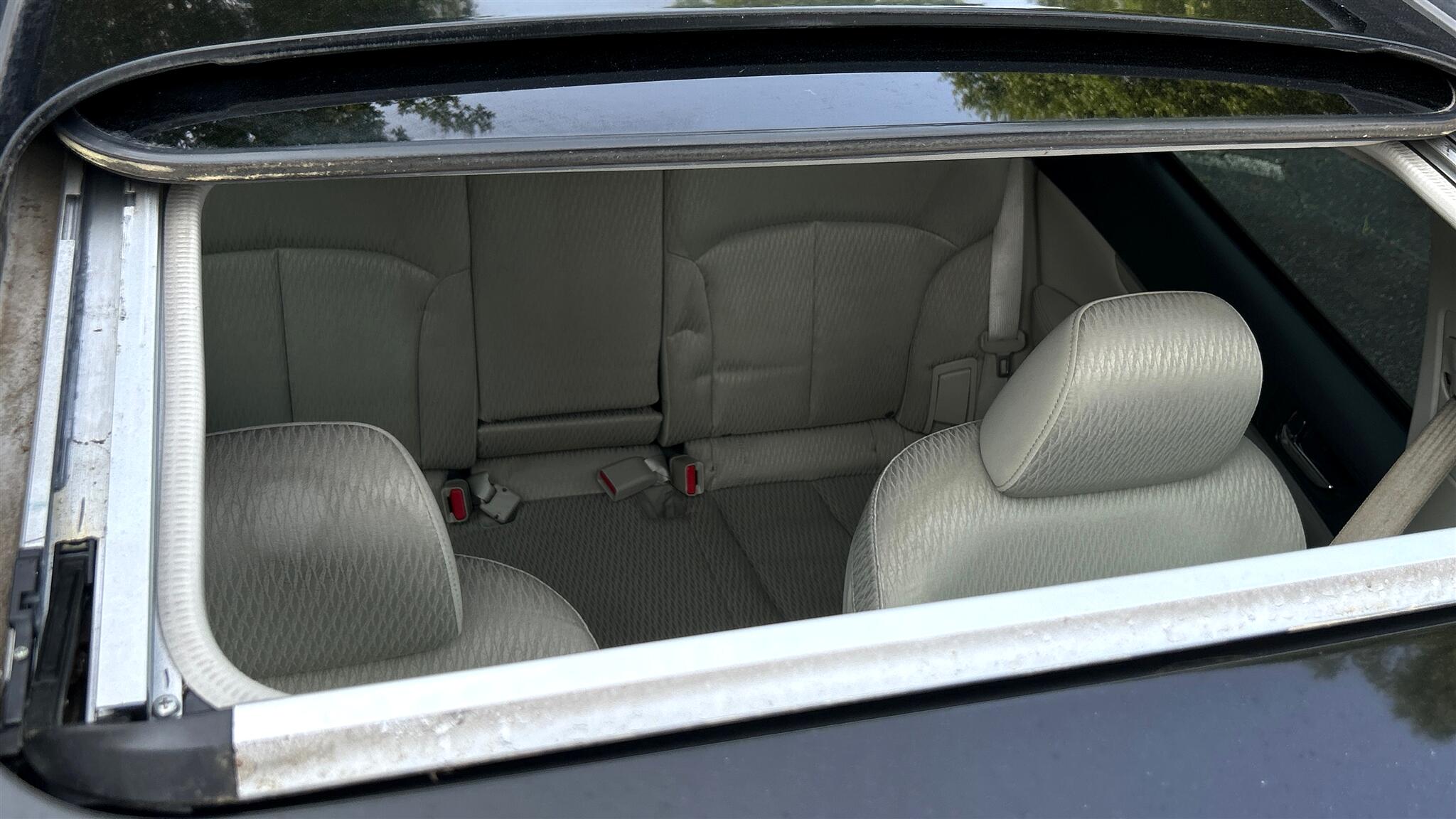 2012 Subaru Outback 2.5i Premium Image 49 of 55