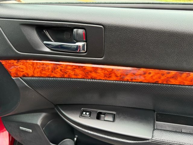 2012 Subaru Outback 3.6R Limited Image 58 of 98