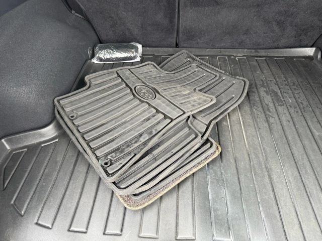 2012 Subaru Outback 3.6R Limited Image 21 of 98