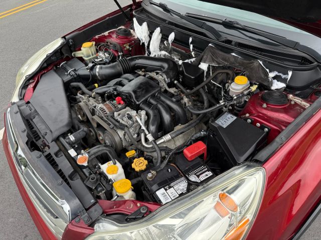 2012 Subaru Outback 3.6R Limited Image 17 of 98