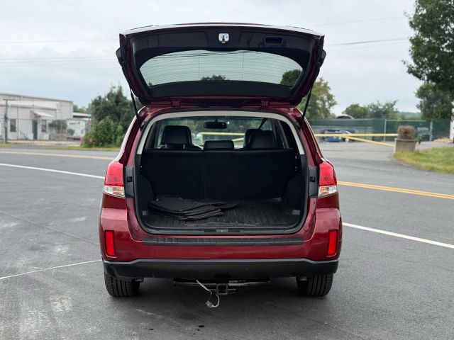 2012 Subaru Outback 3.6R Limited Image 24 of 98