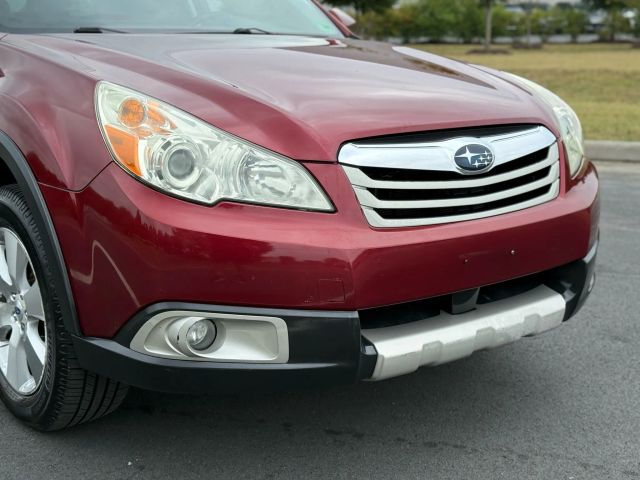 2012 Subaru Outback 3.6R Limited Image 6 of 98
