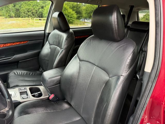 2012 Subaru Outback 3.6R Limited Image 27 of 98
